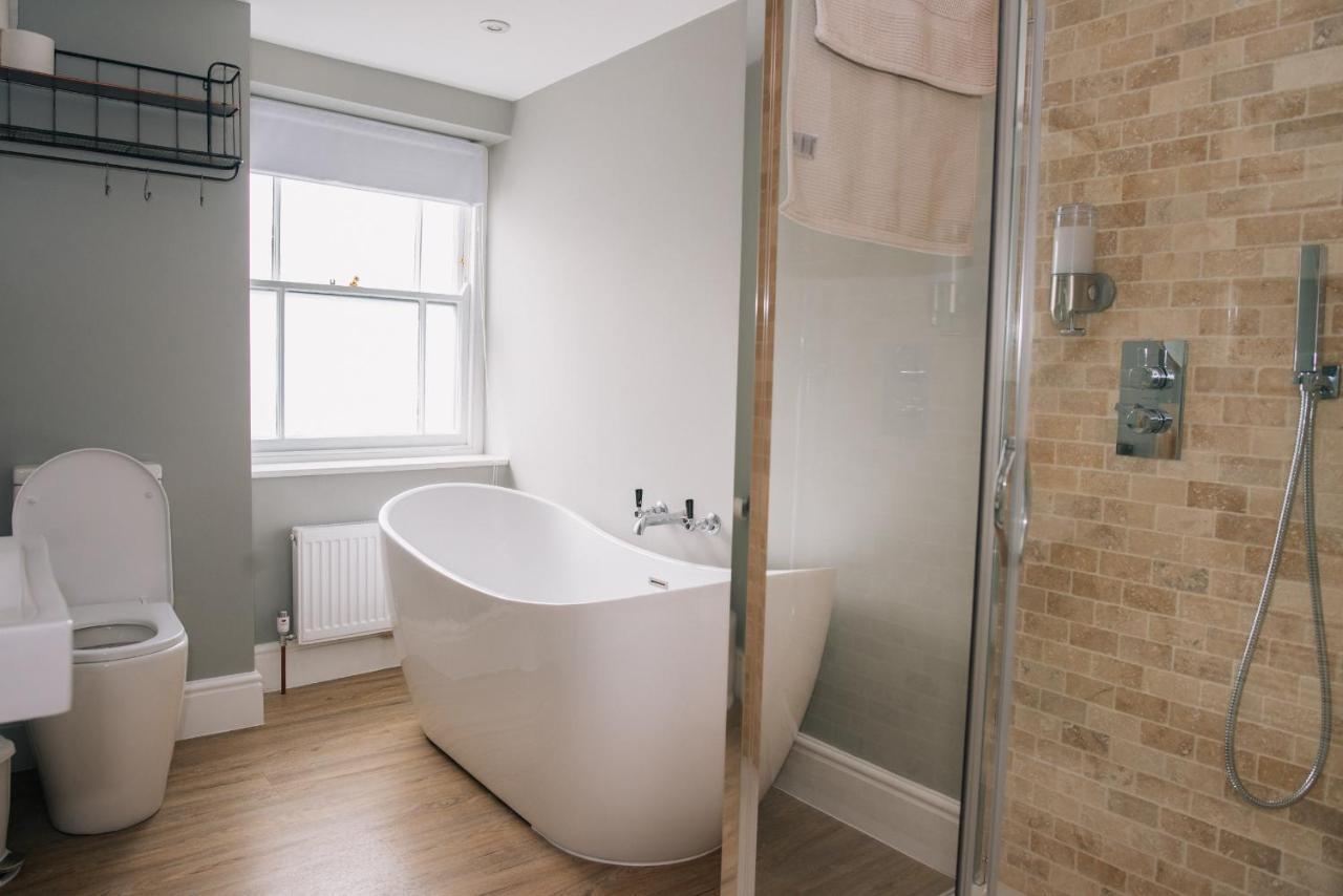 Hotel The Royal George Appledore Esterno foto